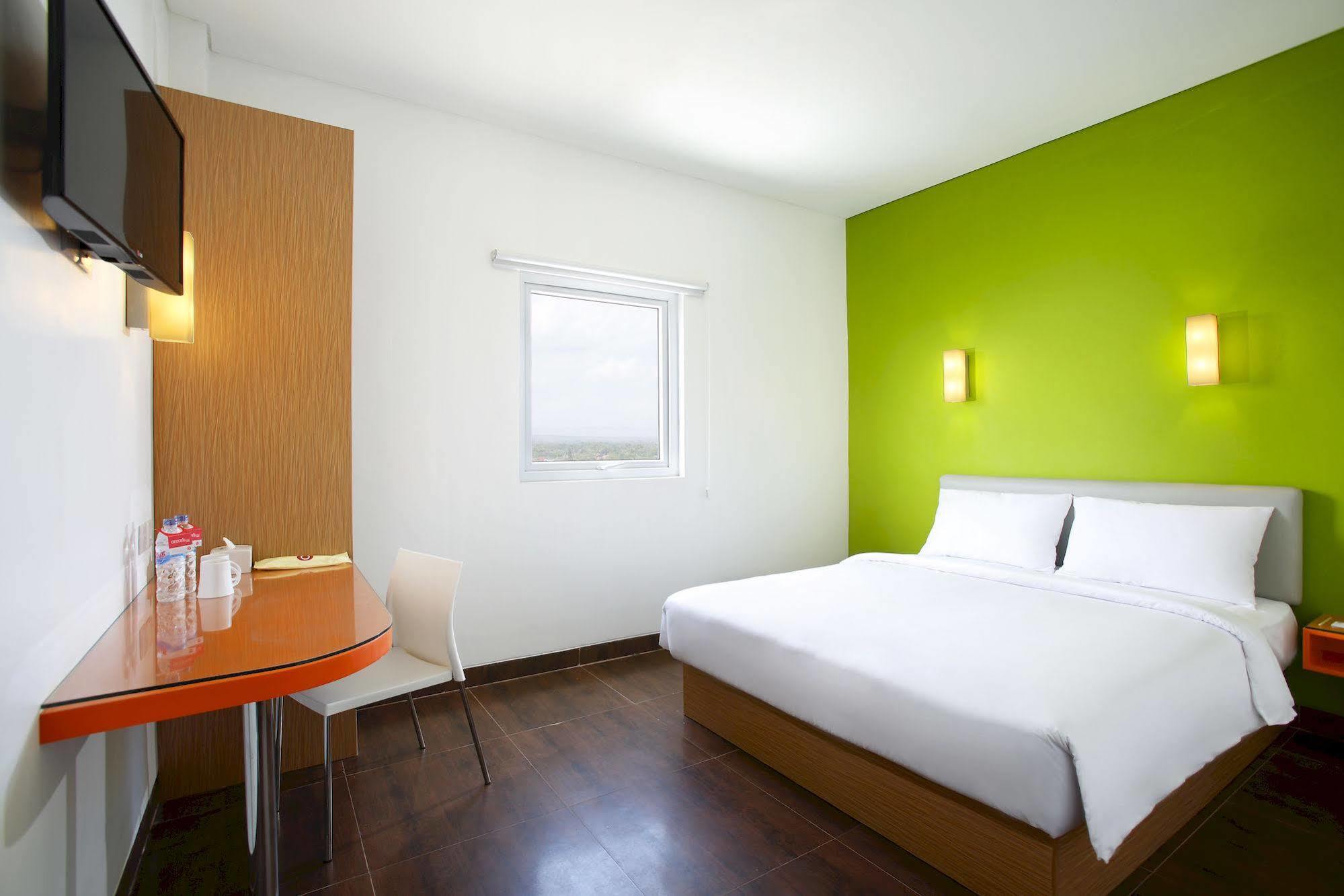 Amaris Hotel Тангеранг Экстерьер фото